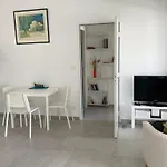 Apartmán Entre Et Ocean, 3 Etoiles, Lumineux Et Calme En Plein Centre-ville Saint-Médard-en-Jalles