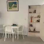 Apartmán Entre Et Ocean, 3 Etoiles, Lumineux Et Calme En Plein Centre-ville Saint-Médard-en-Jalles