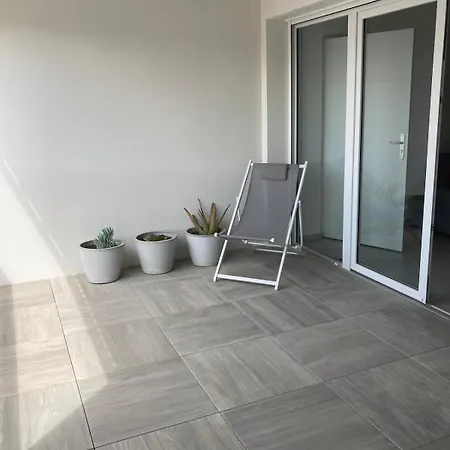 Entre Et Ocean, 3 Etoiles, Lumineux Et Calme En Plein Centre-ville Apartmán