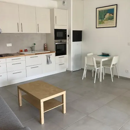 Entre Et Ocean, 3 Etoiles, Lumineux Et Calme En Plein Centre-ville Apartmán *