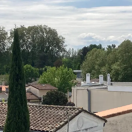Entre Et Ocean, 3 Etoiles, Lumineux Et Calme En Plein Centre-ville Apartment Saint-Medard-en-Jalles